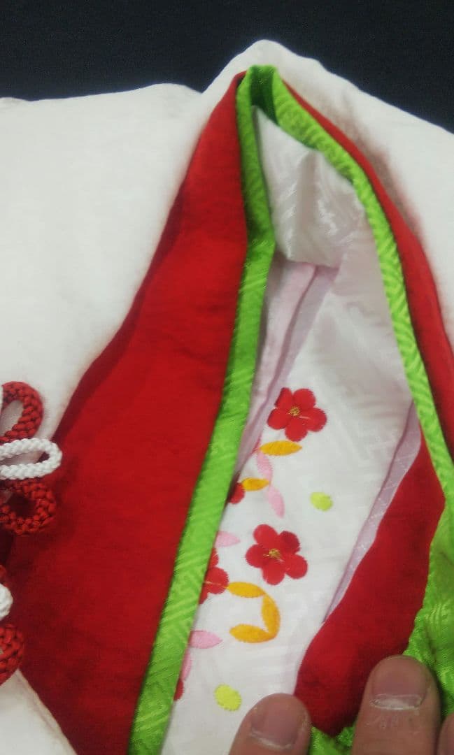 ★ご売約★三歳お祝い着物被布コート 絞り 刺繍