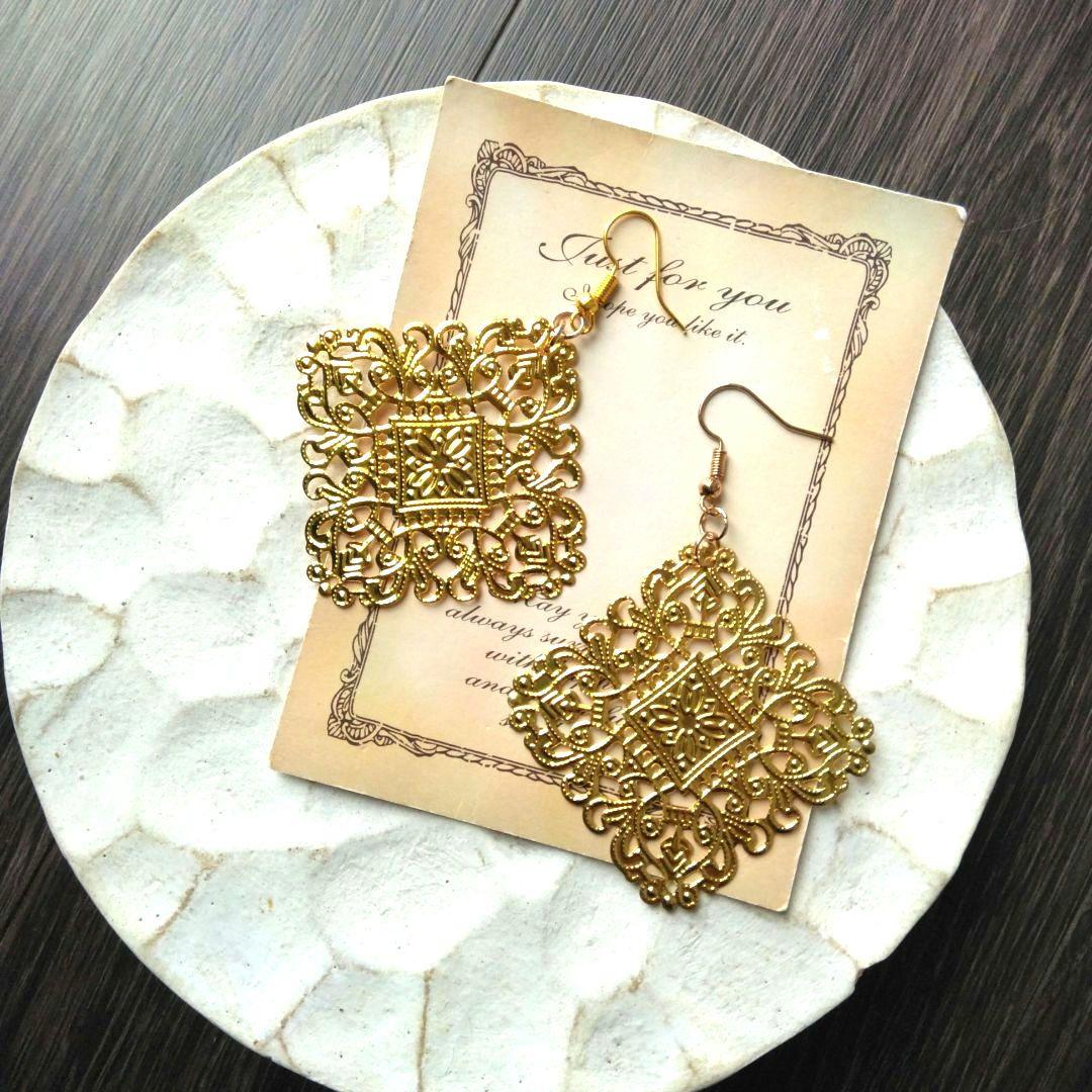 四角　スクエア　ゴールド　ピアス　イヤリング　社交ダンス　ベリーダンス　大ぶり