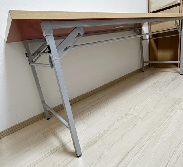 メープル木目の折りたたみテーブル　奥行ワイドタイプ　サンワサプライ