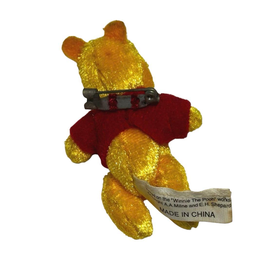 ディズニー くまのプーさん プーさん ぬいぐるみ バッジ ピンバッジ