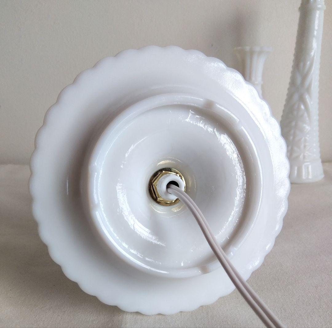 プレスガラスシェード テーブルランプ