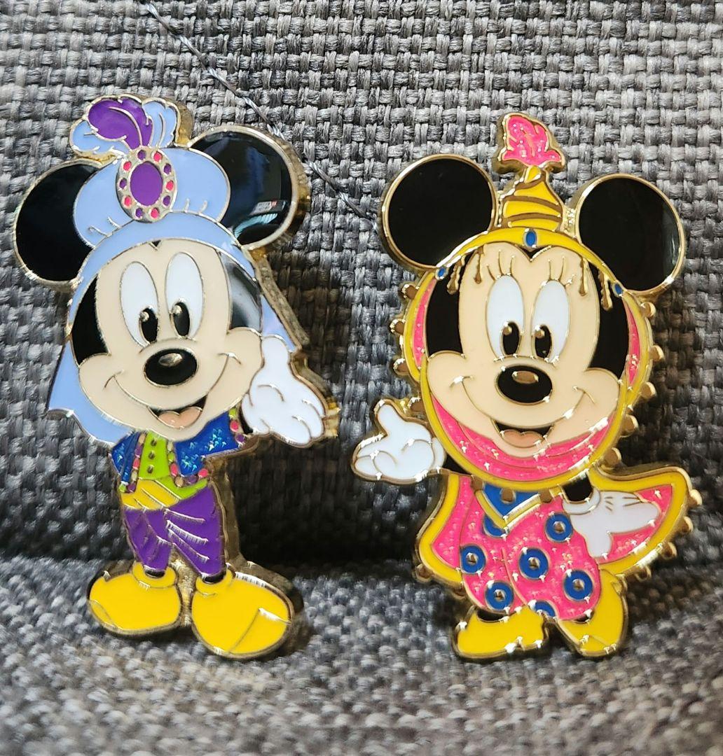 ディズニー ミッキー ミニー アラビアンコースト ゲーム ピンバッジ
