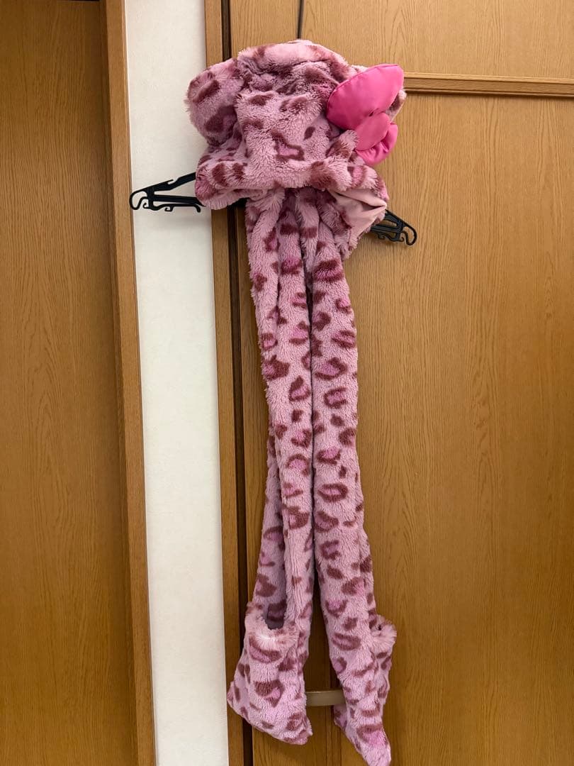 USJ ユニバ マフラーハット キティ - メルカリ