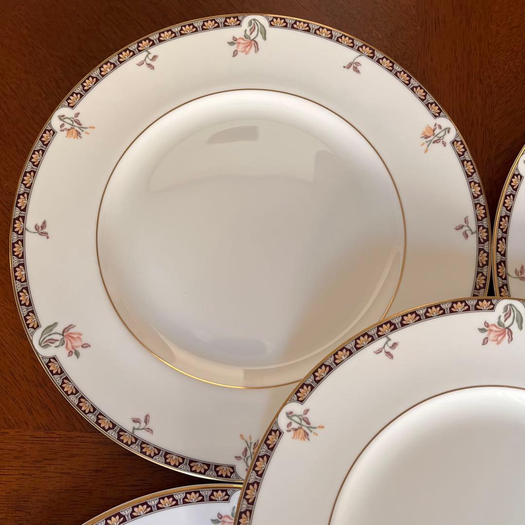 【黒壺美品】ウェッジウッド★アイシス★優雅なディナー皿　5枚