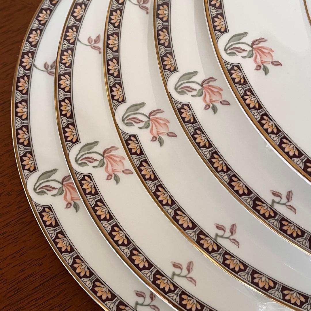 【黒壺美品】ウェッジウッド★アイシス★優雅なディナー皿　5枚