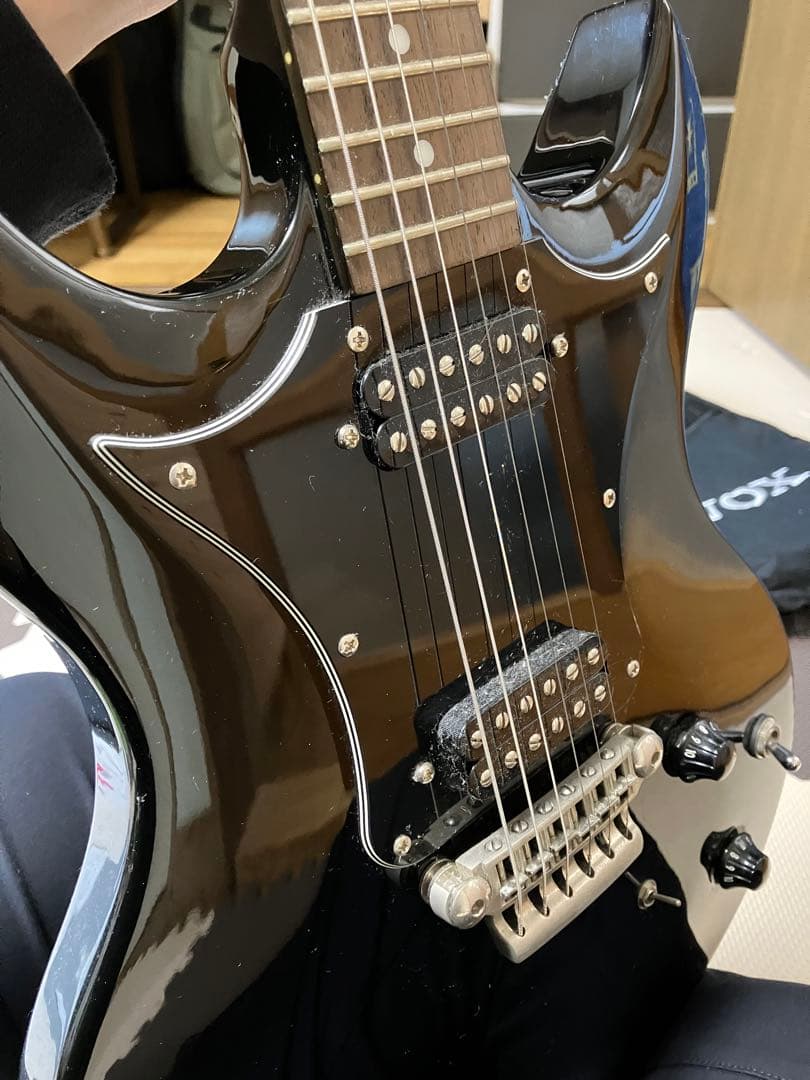 【美品】【人間工学に基づいて】【弾きやすいように設計】VOX SDC-22