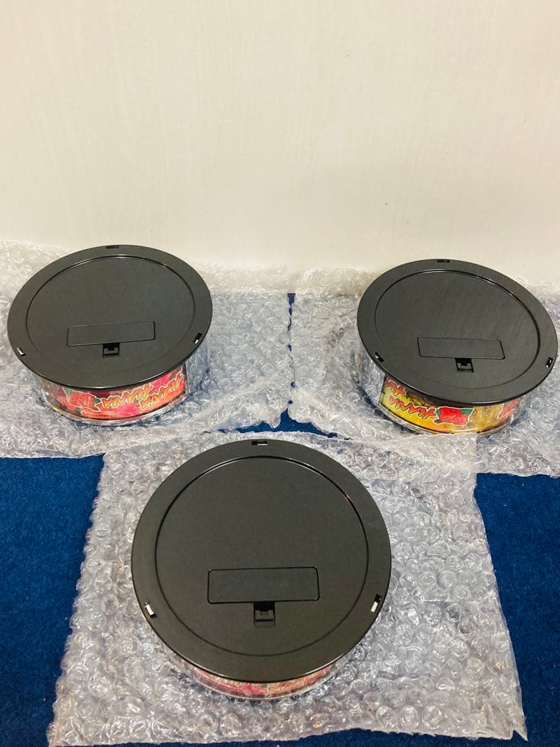 【新品未使用】ハナハナ　アッシュトレイ　灰皿　レッド&イエロー 3つセット