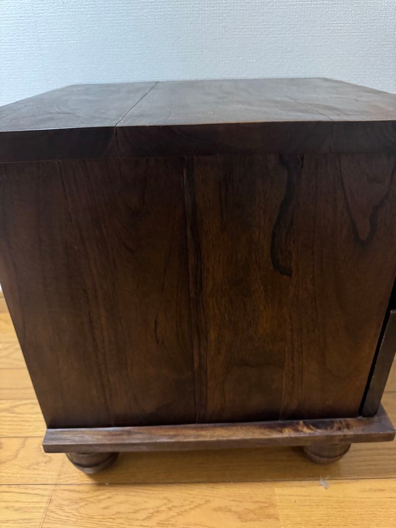 昭和レトロ　ヴィンテージ　木製小物入れ　花柄彫刻