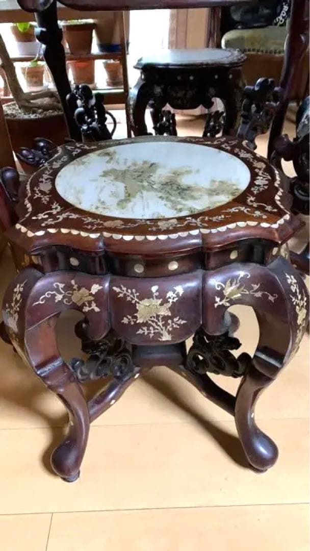 お値下げ交渉チャイニーズテイーテーブたのめるびん配送込み椅子4脚縁起の良い龍の脚