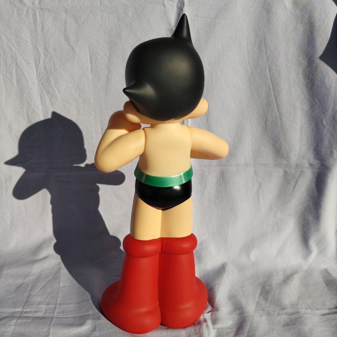 レア！ビリケン商会 鉄腕アトム 生誕1周年記念モデル 胸開きタイプ