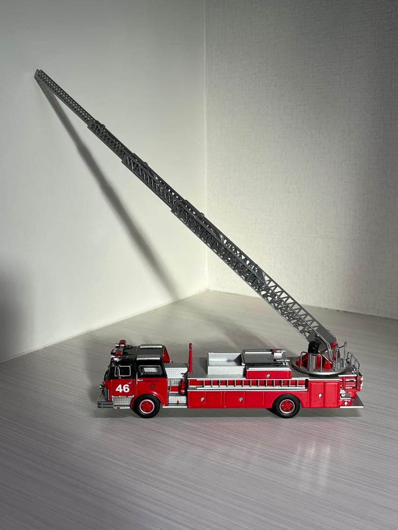 CODE3 シカゴ市消防局 はしご車 LADDER46 46号車 バックドラフト