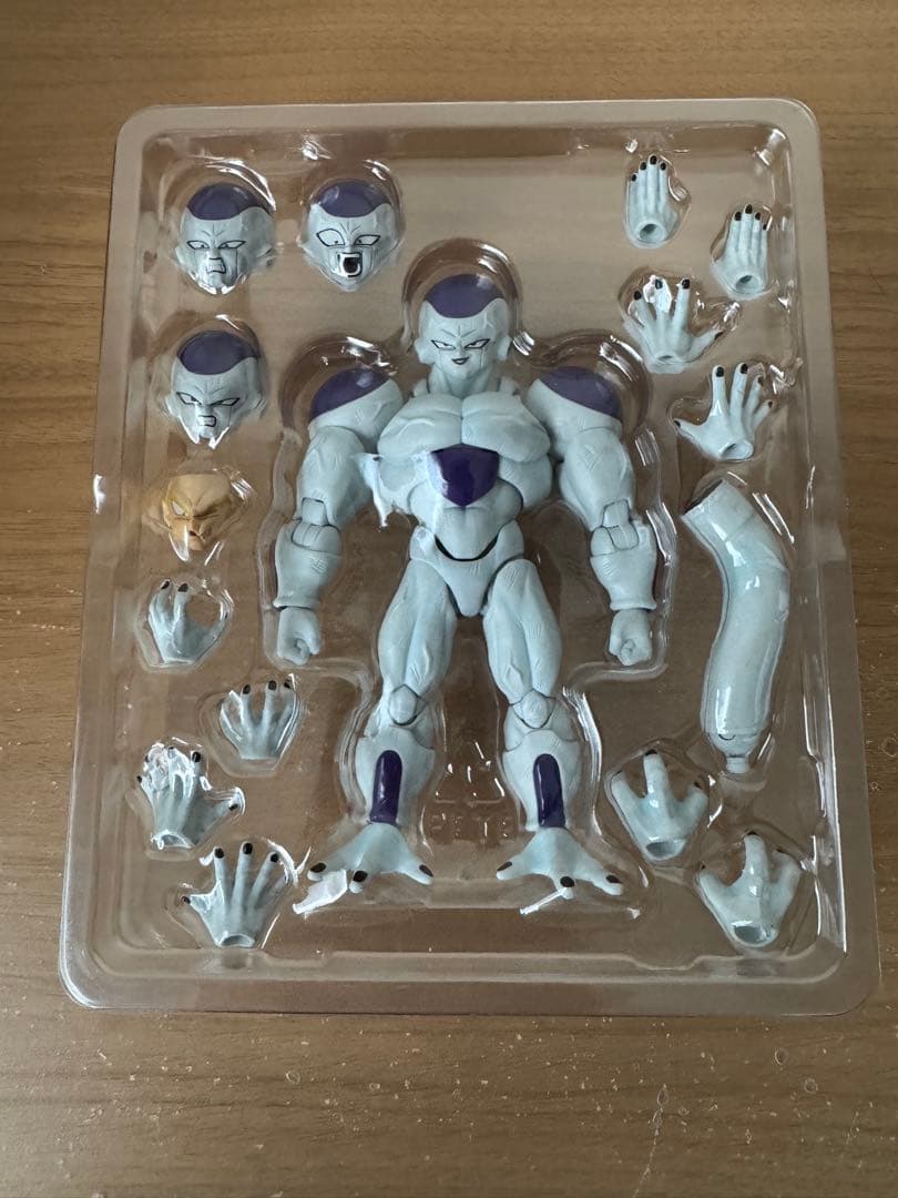 S.H.Figuarts フルパワーフリーザ