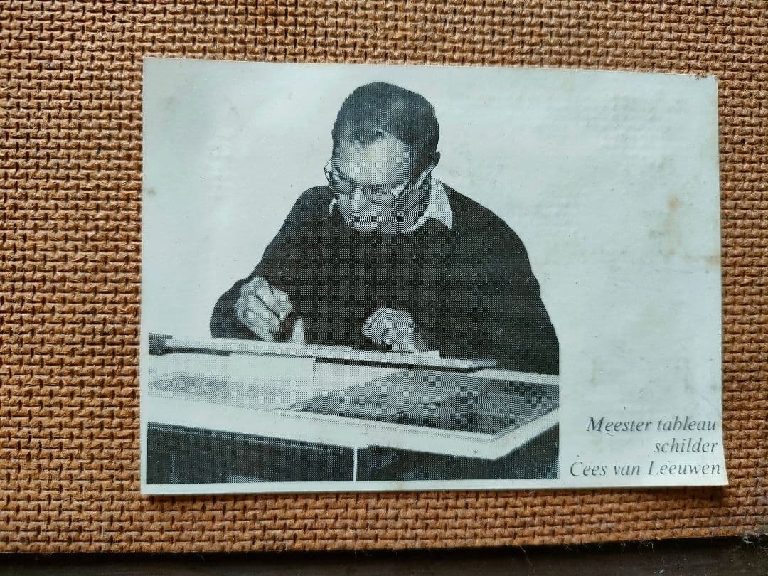 タイル陶器(オランダ海軍F806)【配送日条件あり】