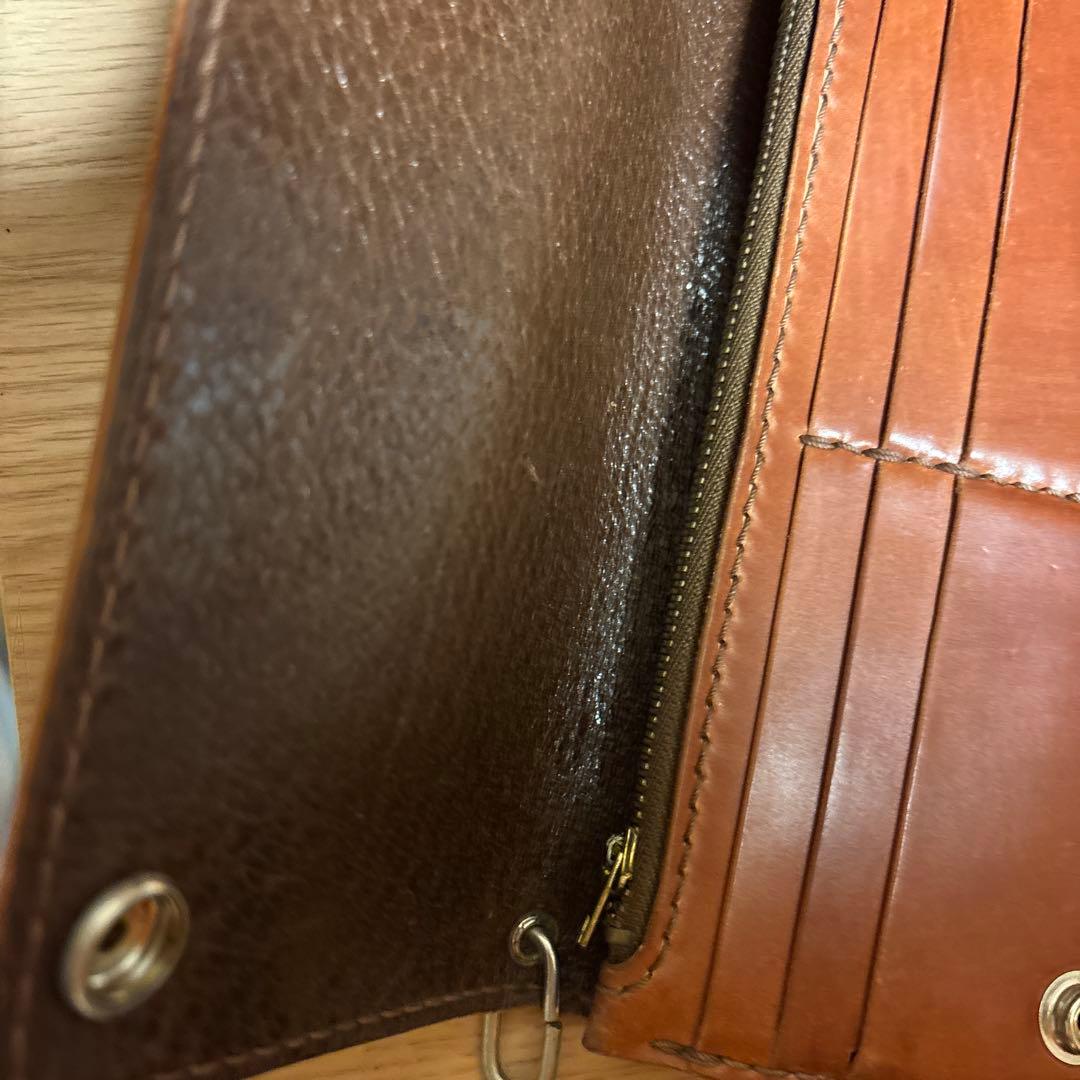 ブコ長財布 コードバンジッパーポケット付き