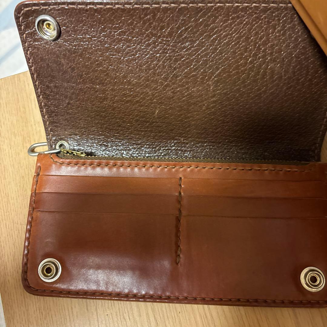 ブコ長財布 コードバンジッパーポケット付き