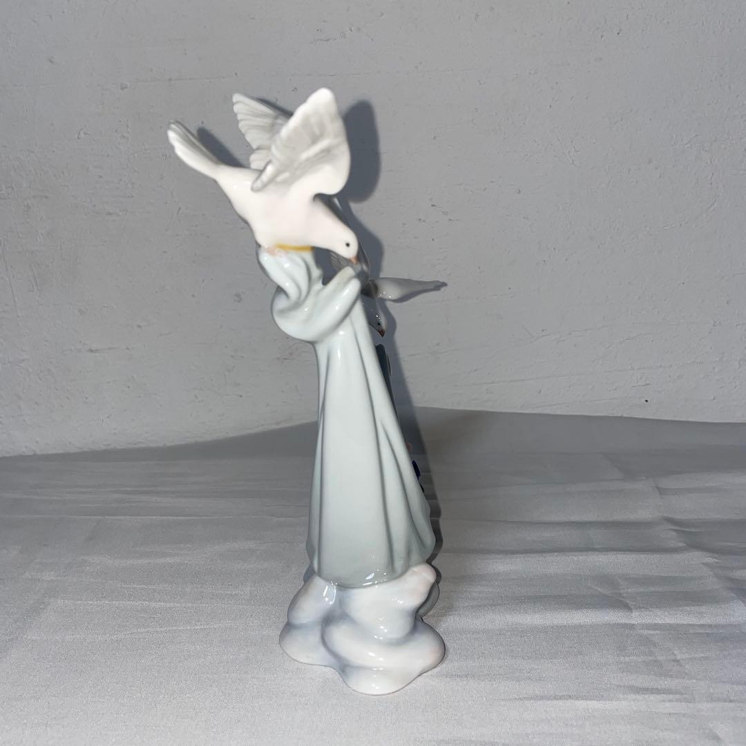 リヤドロ　LLADRO 平和の花かご　花　ハト　鳩