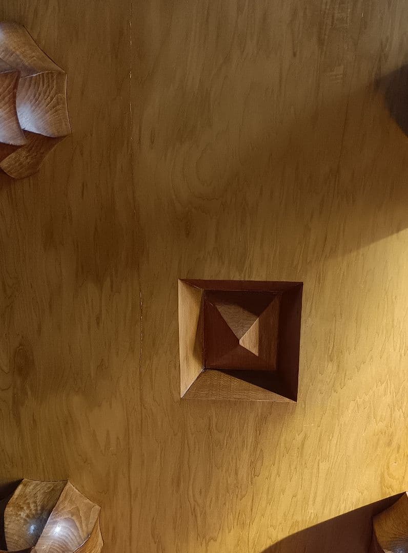 天地柾一枚板の国産 本榧足付碁盤