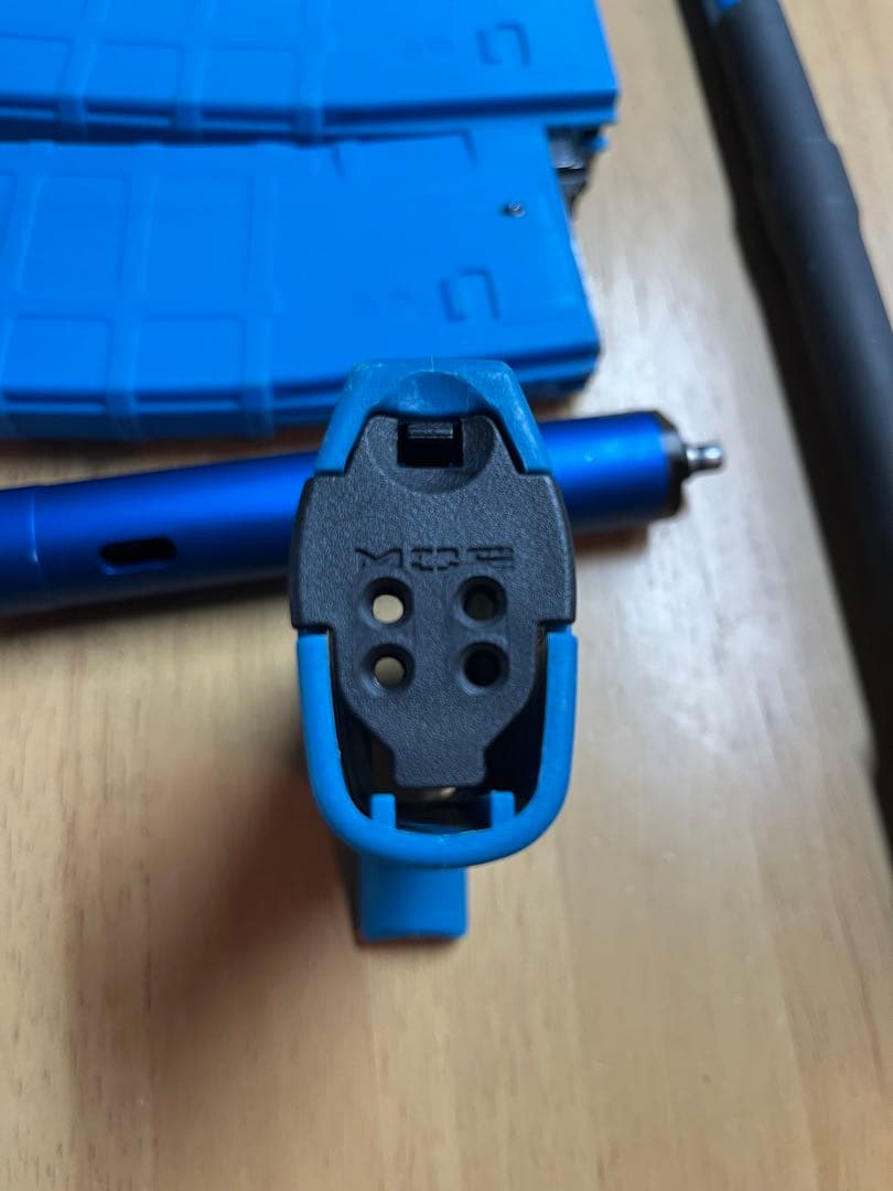 FCC】 PTW シムニッション ブルーガン トレポン MAGPUL MOE - メルカリ