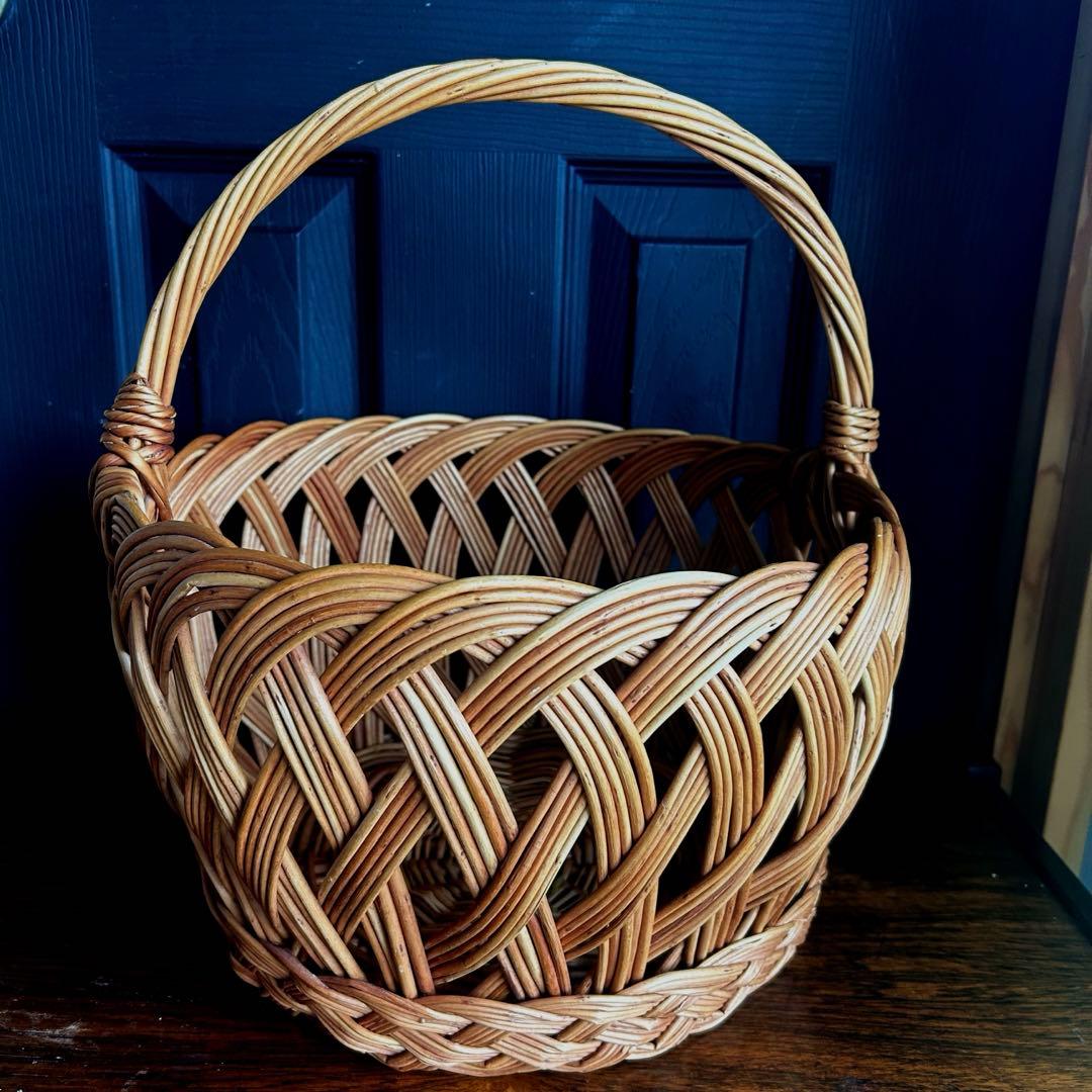 大きめ　バスケット　かご　ラトビア　ビンテージ