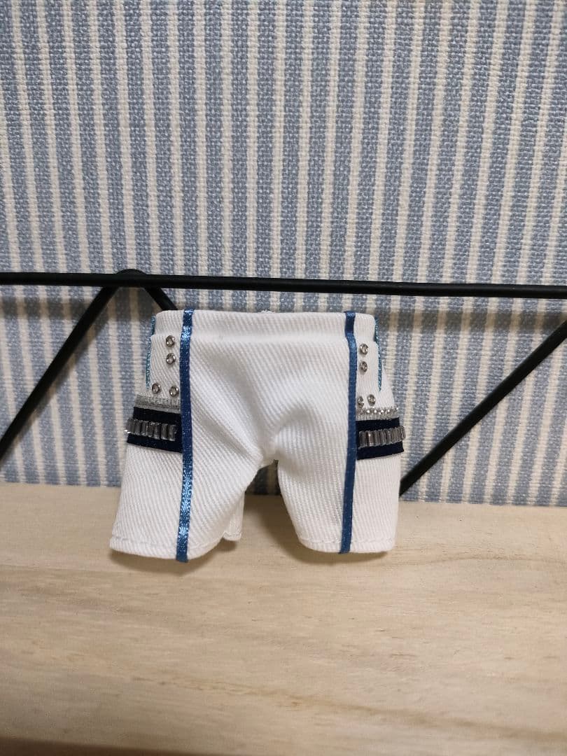 ☆moe☆　ゆりぐみさん白紺お衣装ミニサイズ