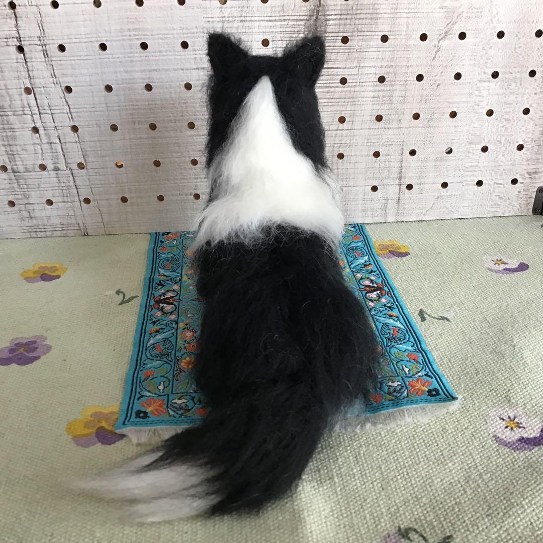 羊毛フェルト のボーダーコリー（伏せポーズ） - メルカリ