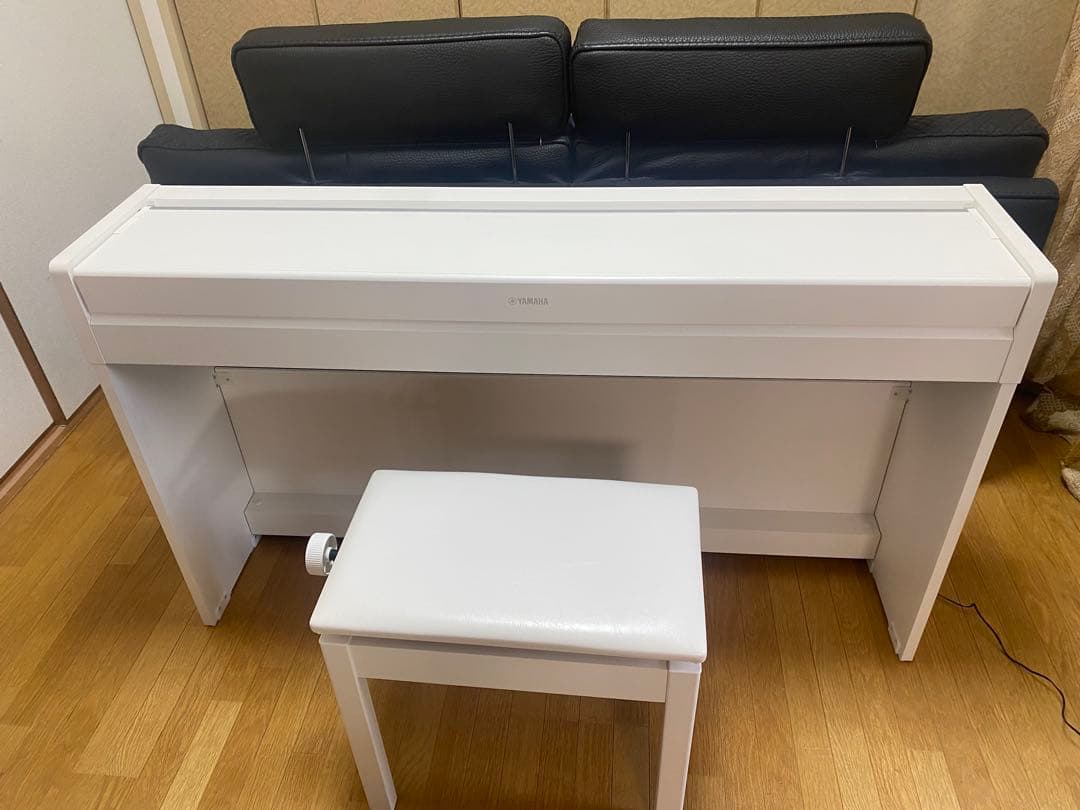 展示品】 YDP-S35WH ホワイト 電子ピアノ イス付き 直接の取引き可能