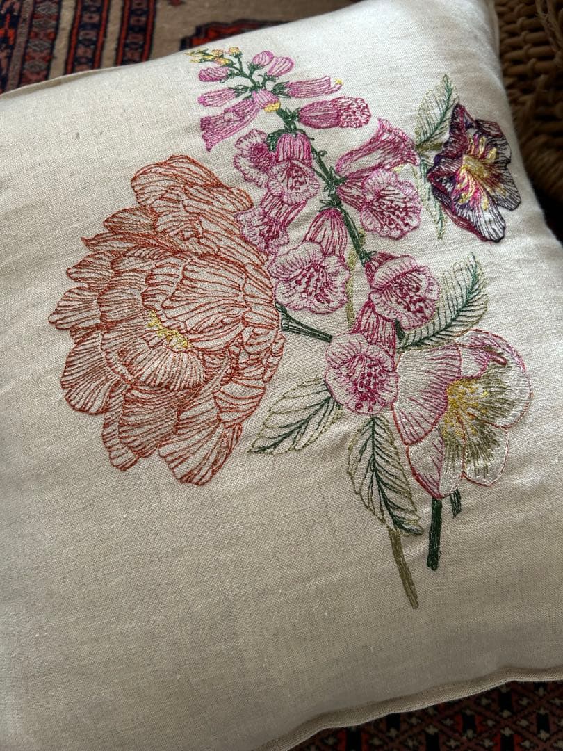 花柄刺繍 リネン クッションカバー