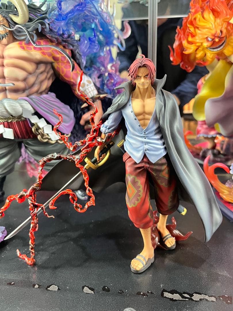 一番くじ ワンピース 新四皇 A賞 四皇 シャンクス リペイント