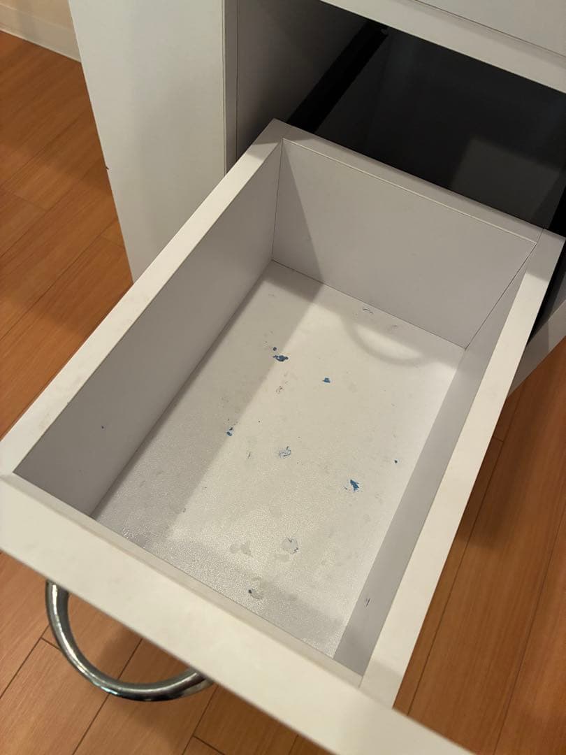 ネイルデスク　折りたたみネイルテーブル　キャスター付き