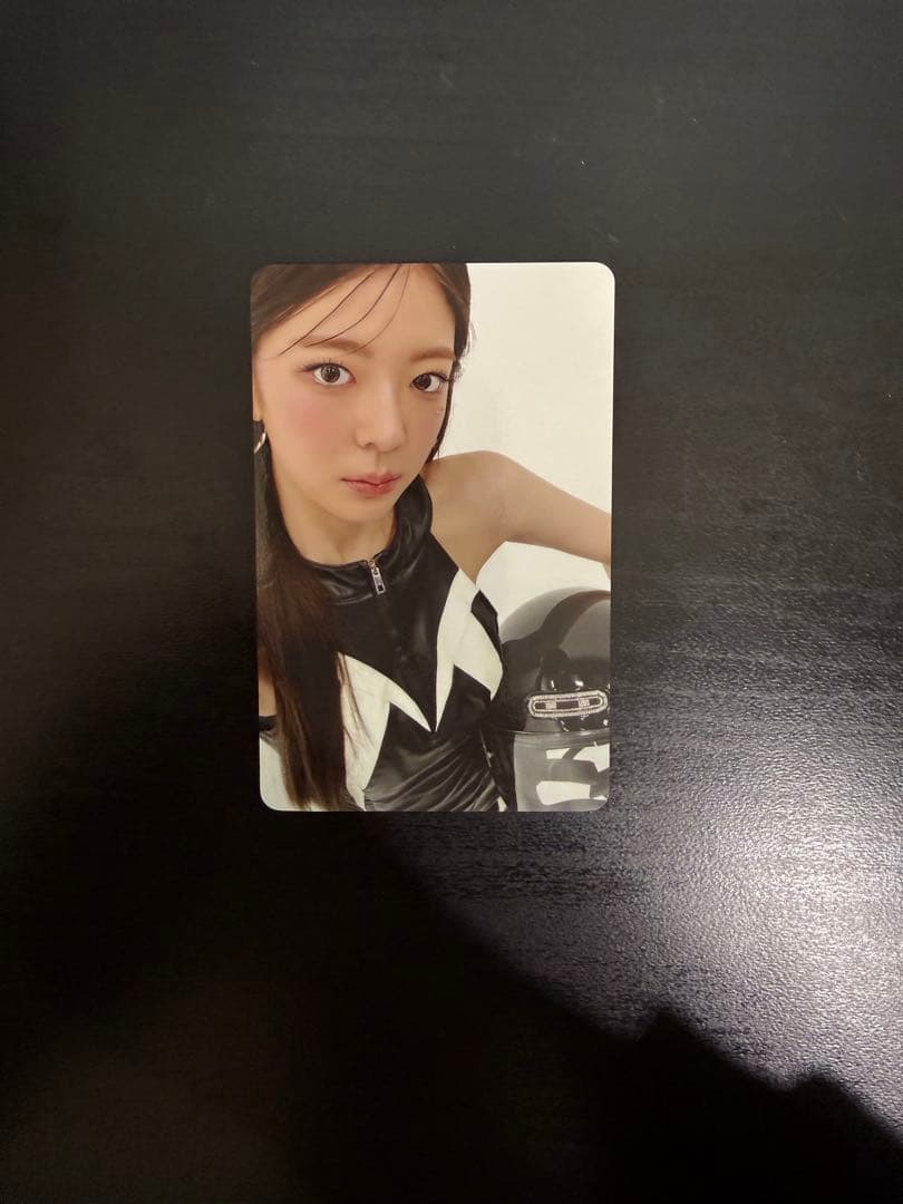 ITZY リア トレカ - メルカリ