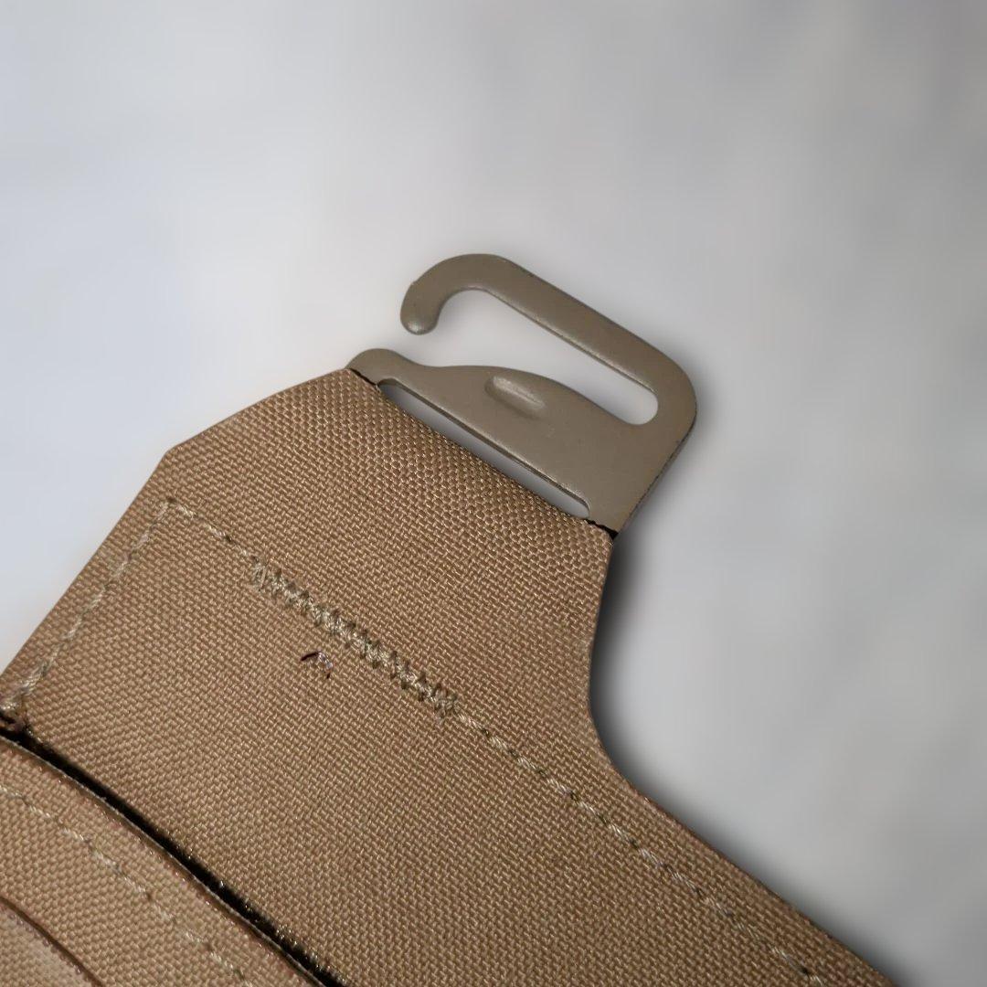 FerroConcepts カンガルーフロントフラップ 実物メーカー