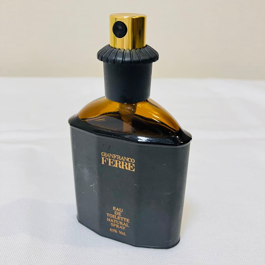 希少　新品　ジャンフランコフェレ ウォモ オードトワレ　香水　30ml