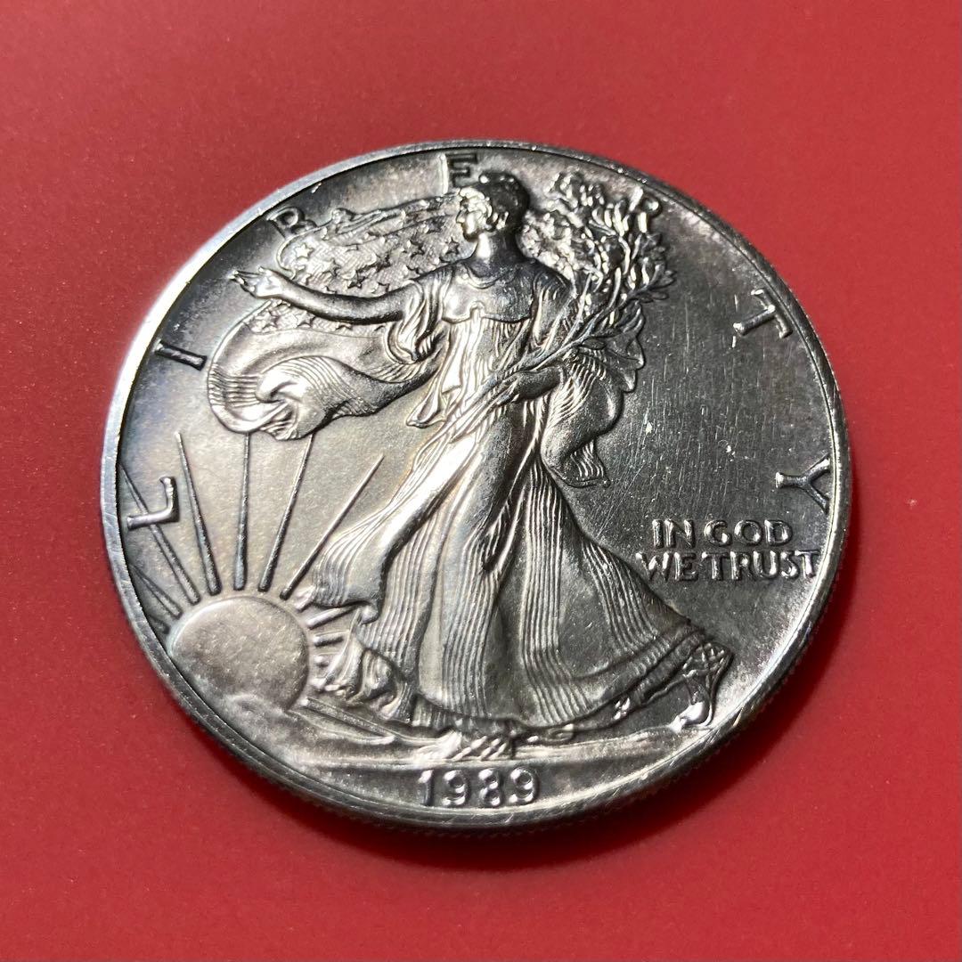 アメリカ　イーグル銀貨　1オンス　31.4g　1989　ケース付　古銭