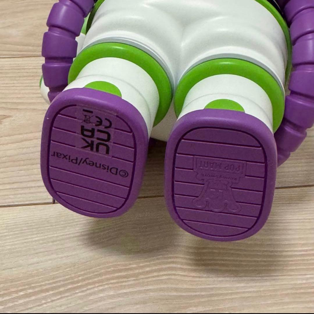 MEGA SPACE MOLLY BUZZ LIGHTYEAR フィギュア