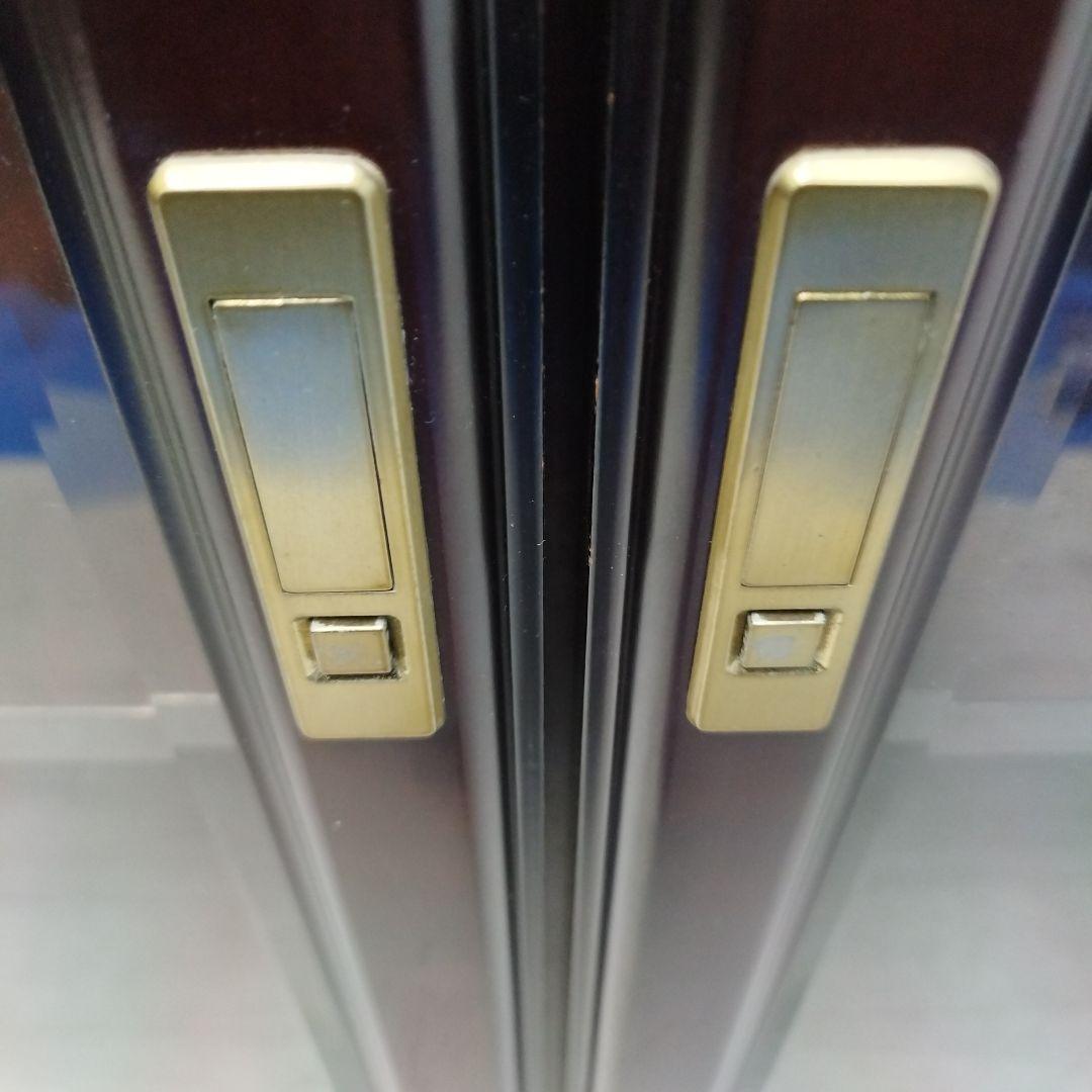 ダークブラウン本棚 ガラス扉付き 5段 書棚 飾棚