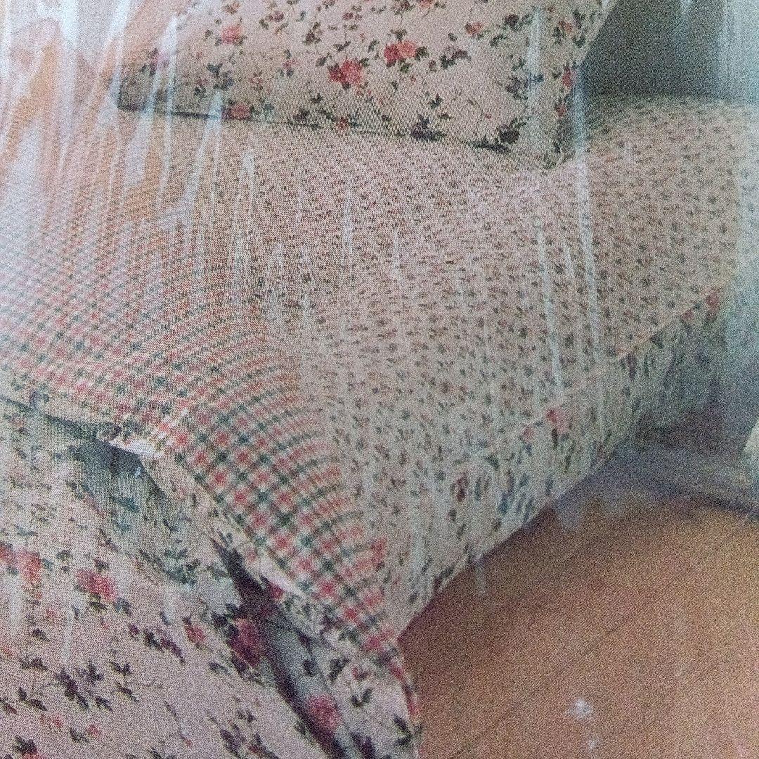 新品♡ローラアシュレイ　 敷き布団カバー 　ベッドカバー　ピローケース　2点