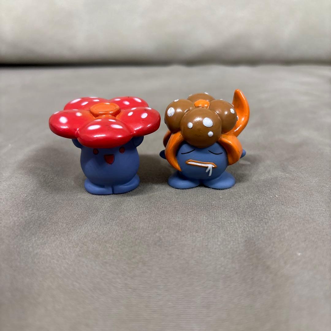 クサイハナ ラフレシア ポケモン 指人形 - メルカリ