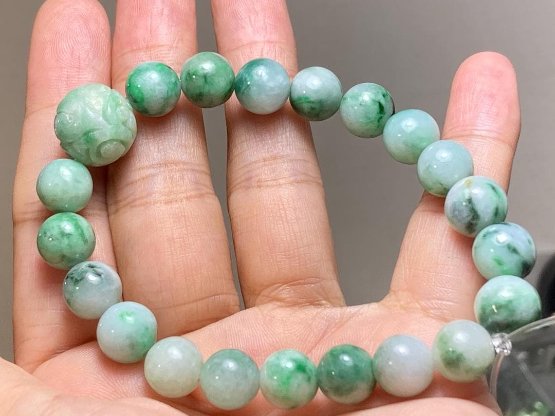 BR7-44 花緑 9.8mm 彫り花珠 ミャンマー産A貨 本翡翠 ブレスレット
