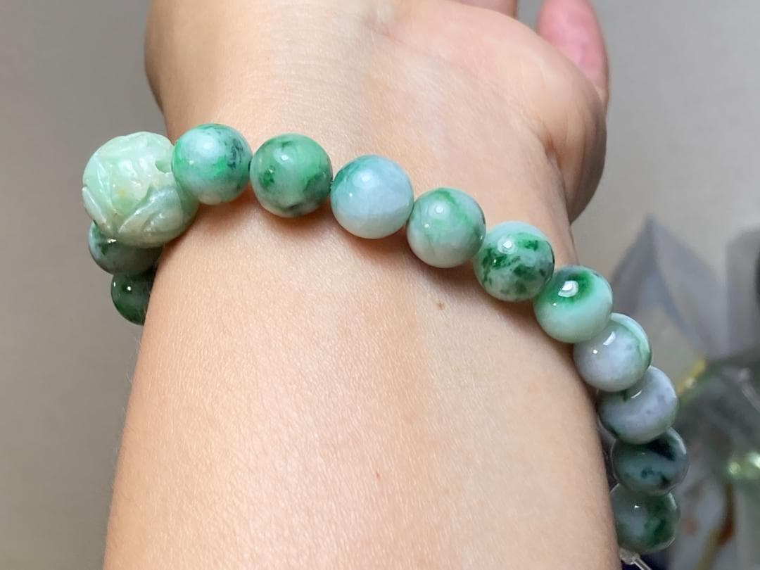 BR7-44 花緑 9.8mm 彫り花珠 ミャンマー産A貨 本翡翠 ブレスレット