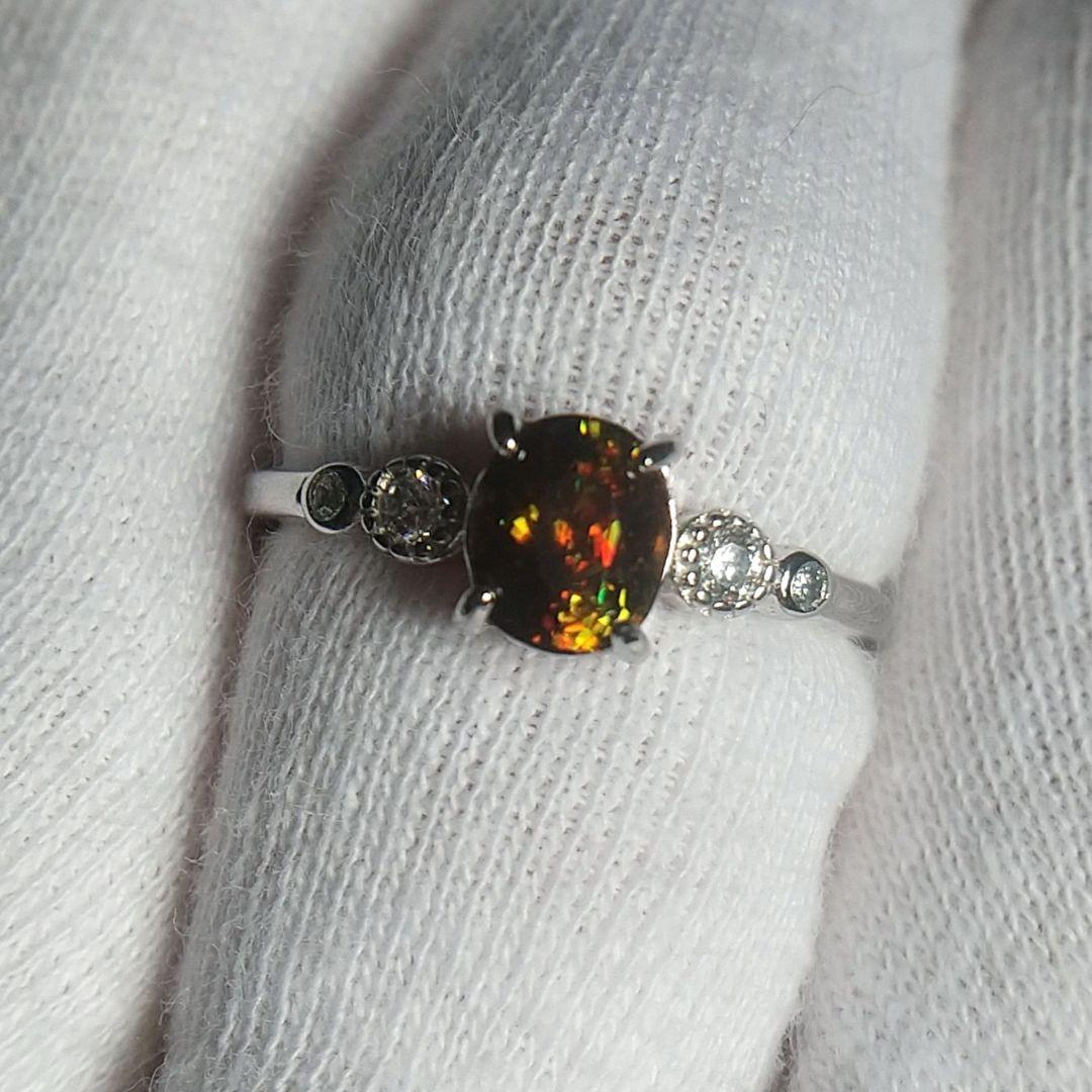 0.89ct スフェーン リング