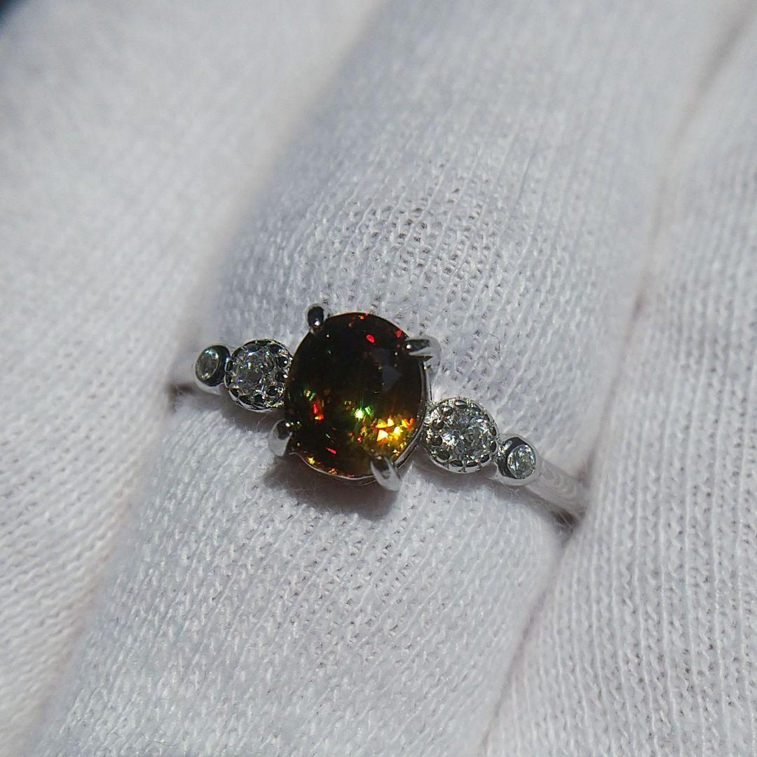 0.89ct スフェーン リング