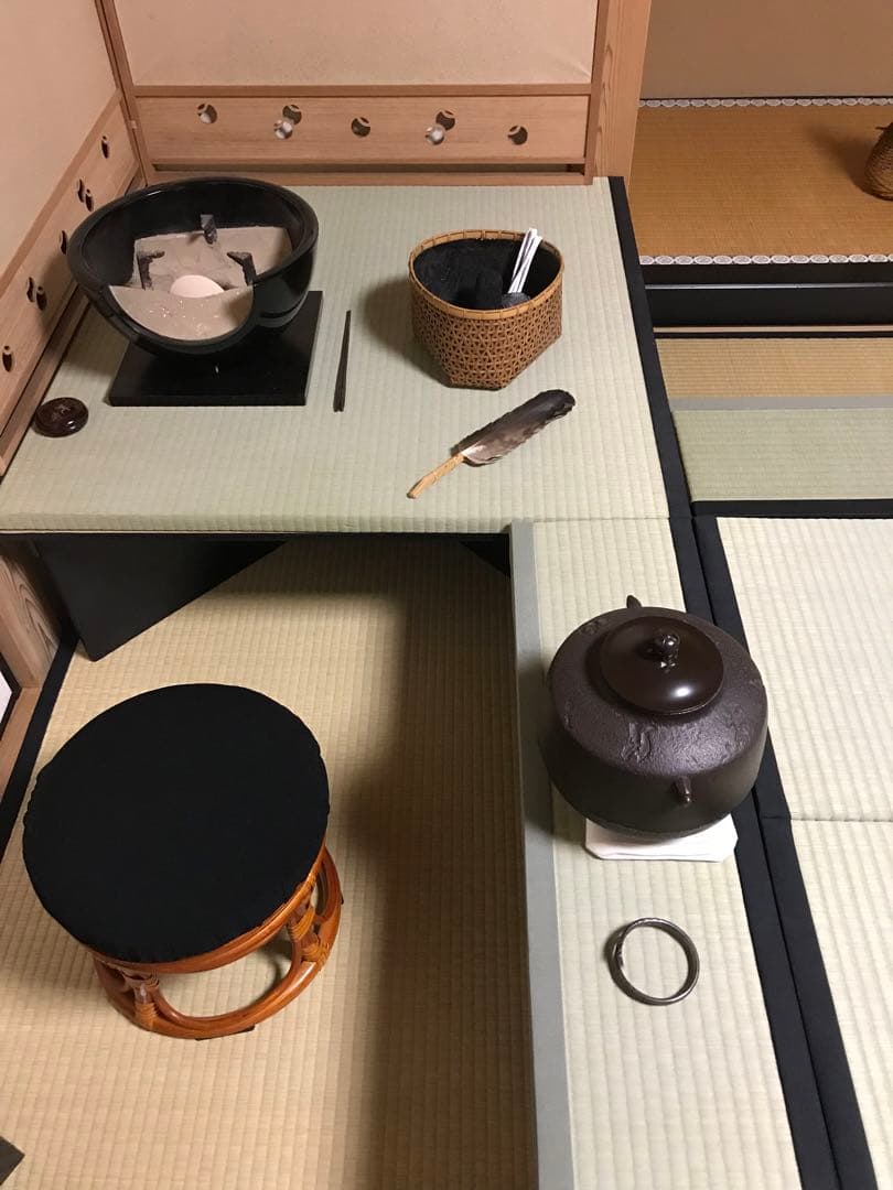 楽々茶棚　(立礼)収納ボックス点前座と炉壇嵌め込み畳と建水台の3点セット