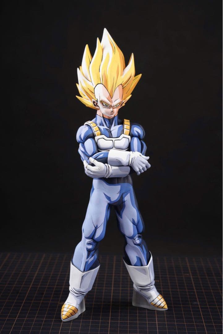 ドラゴンボール　ベジータ　二次元リペイント　フィギュア