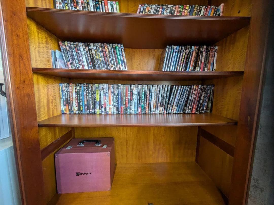 【高級】イギリス家具　アンティーク　食器棚　本棚　キャビネット