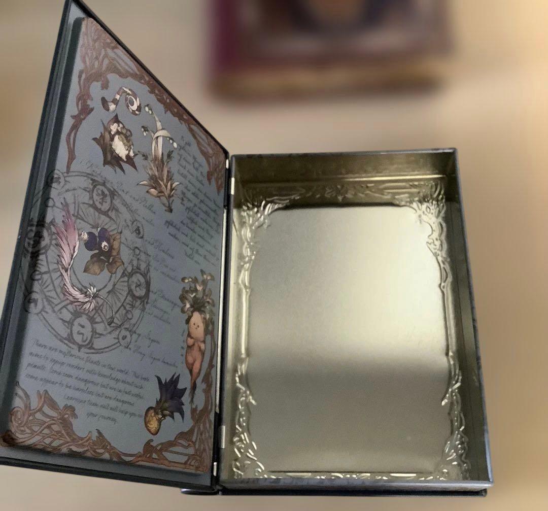 空き缶 メリー ナハトラビュリント ブルーメ ドゥンケルマギー ブック