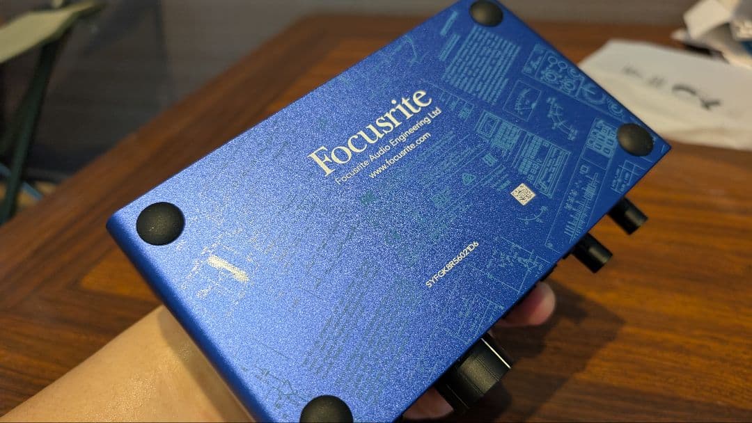 【ほぼ新品】Scarlett 2i2 (gen. 4) 40周年特別モデル