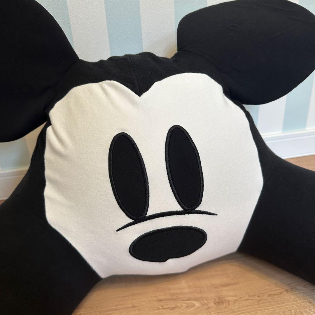 【完売品】希少‼︎　Yogiboヨギボー　ディズニー ビーズクッション ミッキー