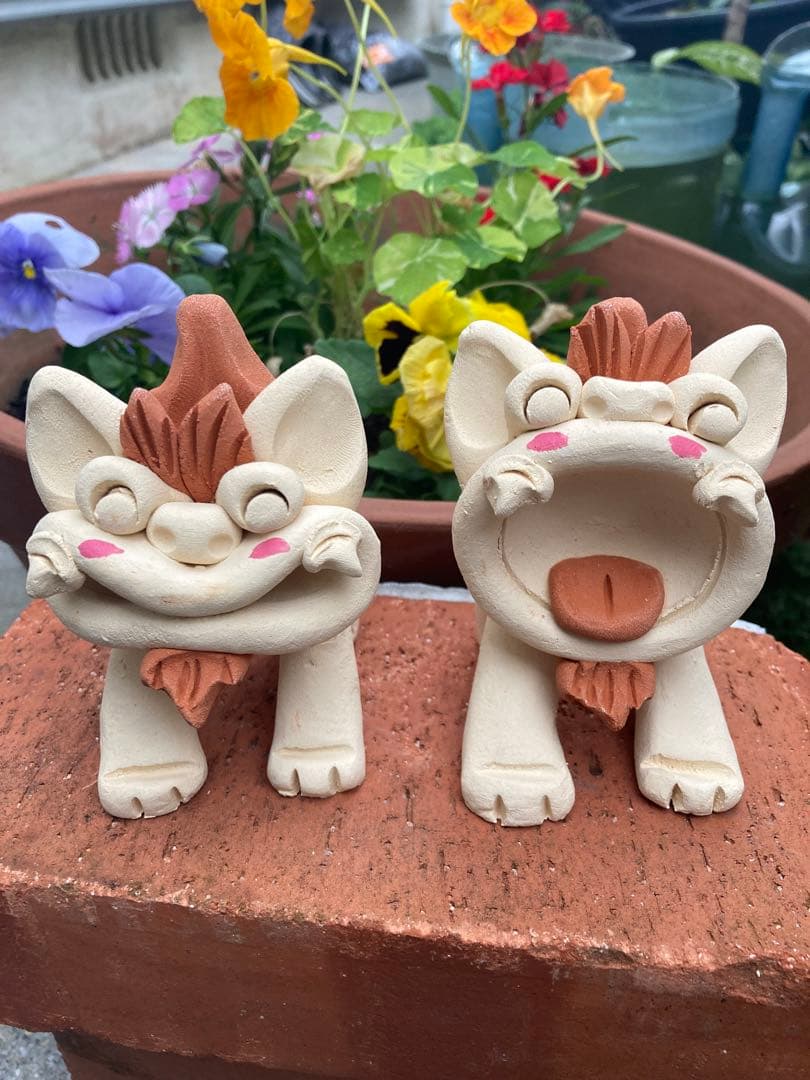 シーサー　魔除け　厄除け　御守り　笑顔　置物　陶器　沖縄　守神