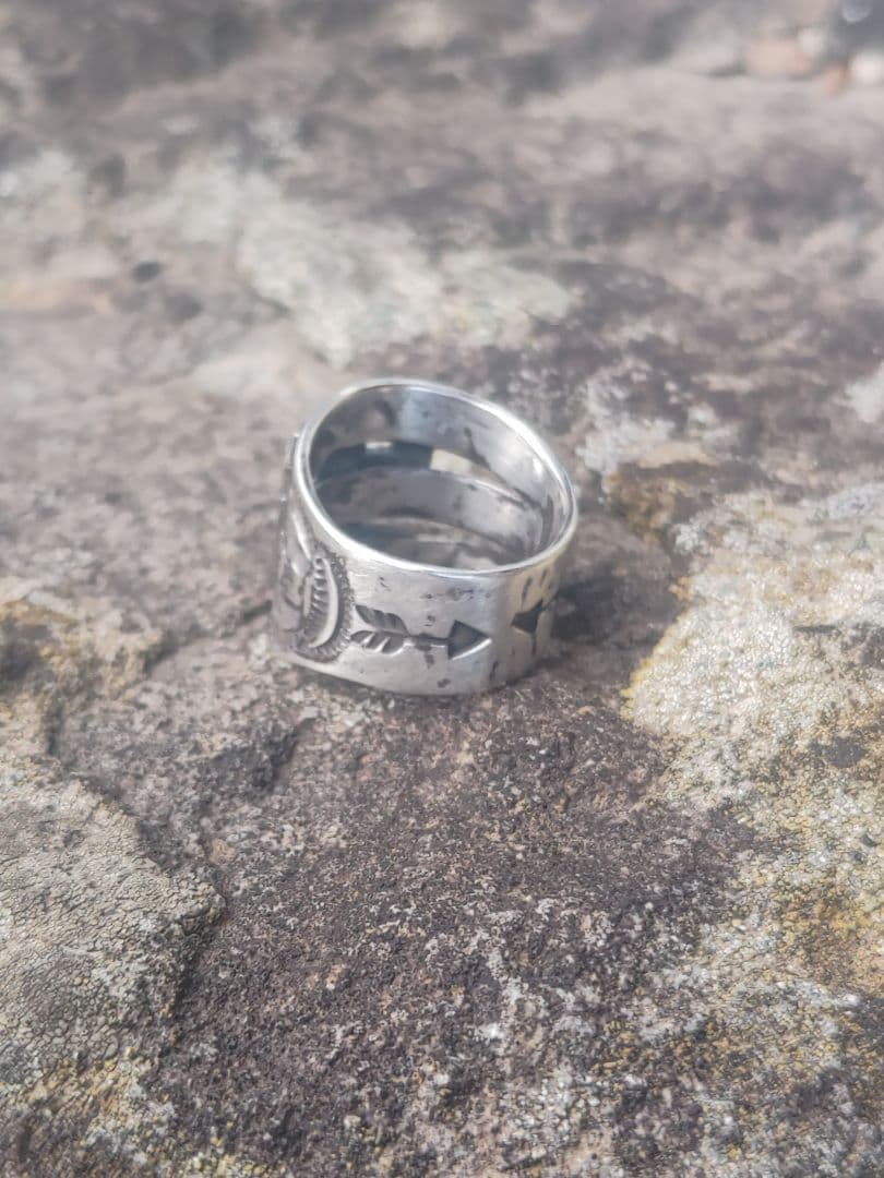 オリジナル スワスティカ オールドスタイルリング モレンシターコイズ付き