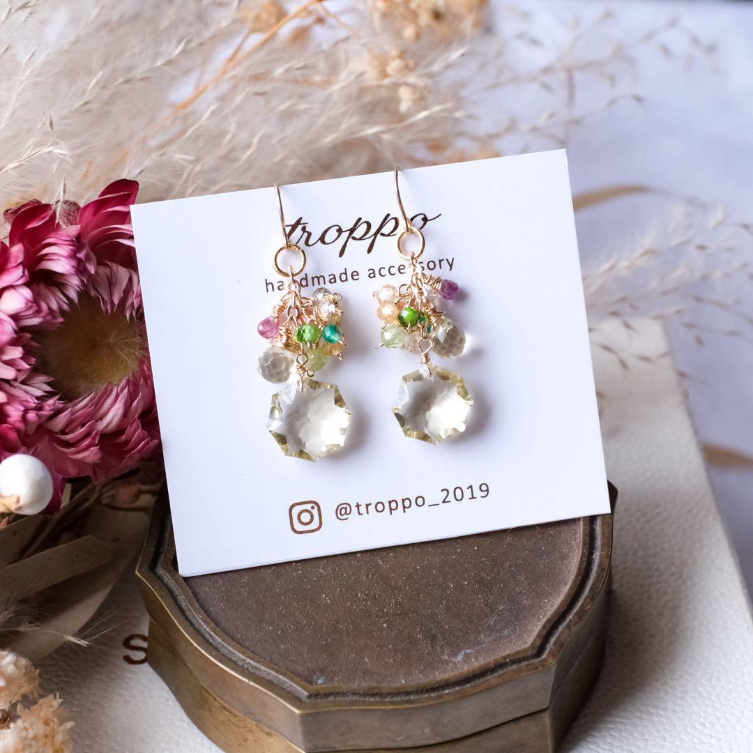 14kgfレモングリーンゴールドロゼットピアス/イヤリング